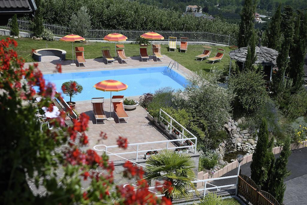 טירולו Hotel Appartement Inge מראה חיצוני תמונה