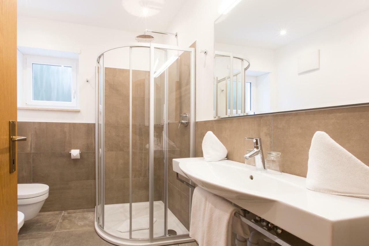 טירולו Hotel Appartement Inge מראה חיצוני תמונה